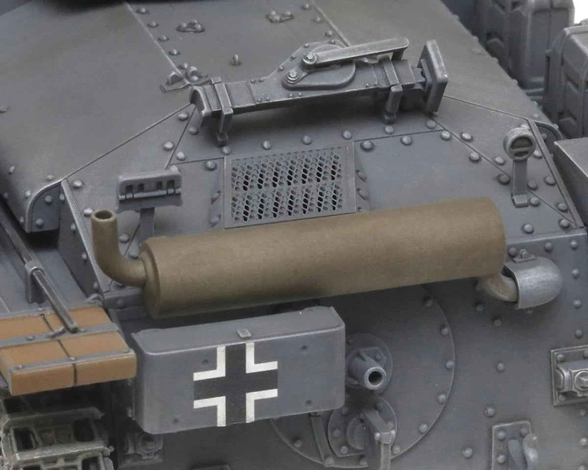 German Panxer 38(t)  (1/35)