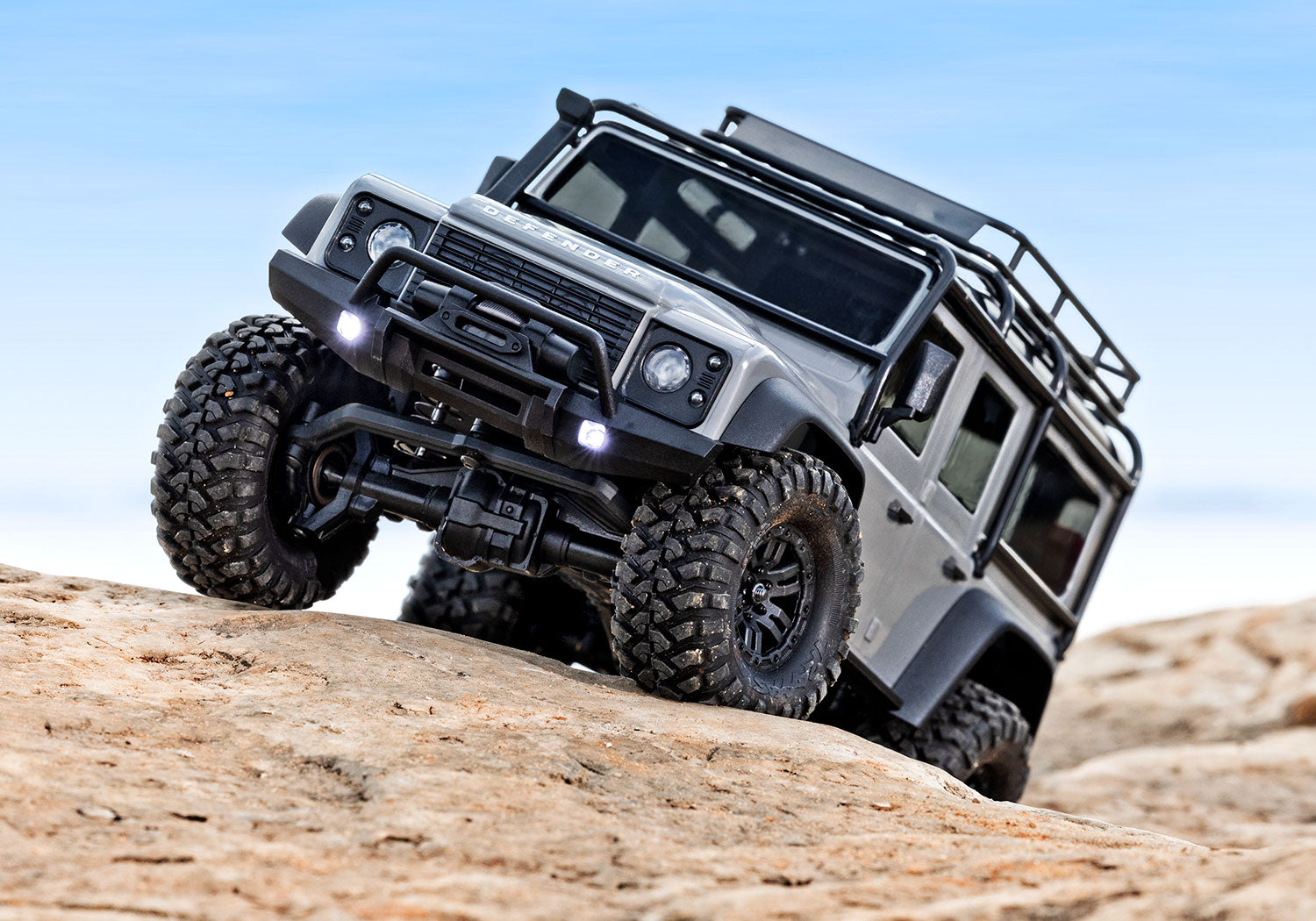 TRX-4M Defender